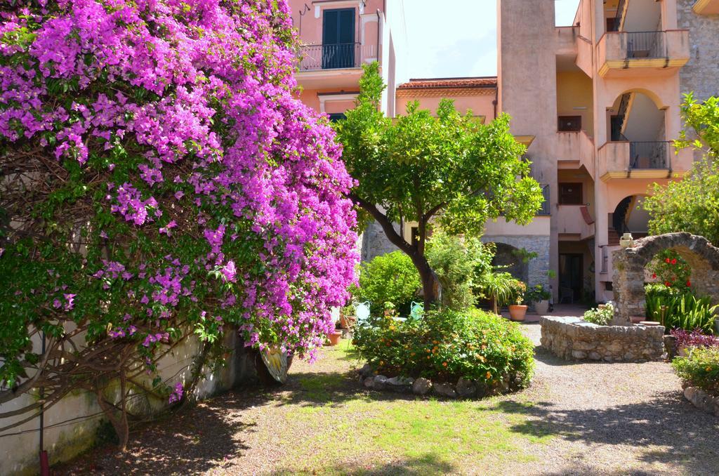 Hotel Del Sole Al Plebiscito Sapri Bagian luar foto