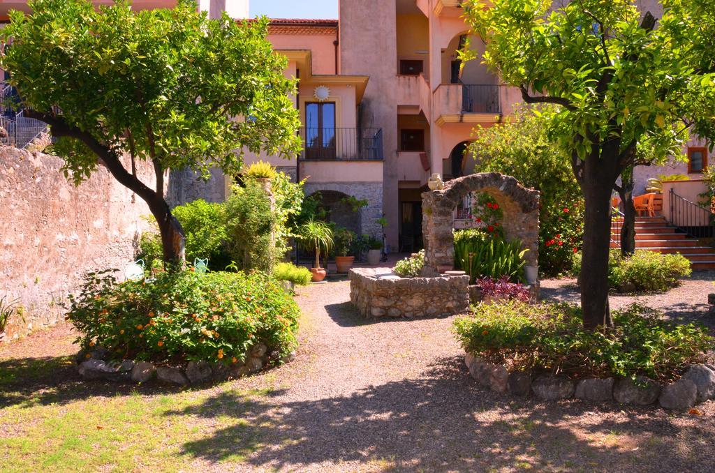 Hotel Del Sole Al Plebiscito Sapri Bagian luar foto