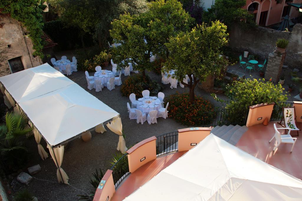Hotel Del Sole Al Plebiscito Sapri Bagian luar foto